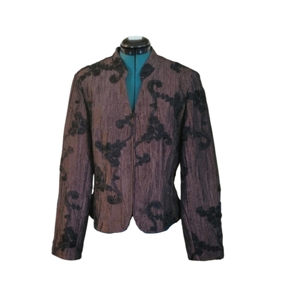 Maggy London Boss Lady Statement Blazer - Picture 1 of 12